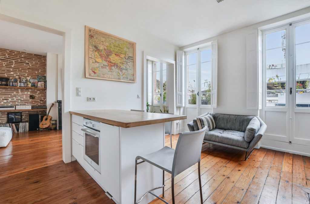 2000x2000-orientation-4deg