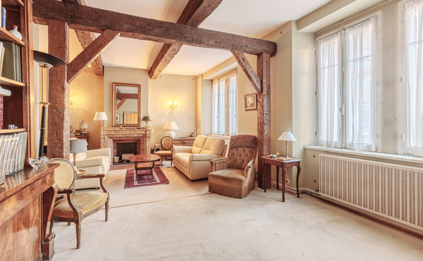 Grande maison familiale à Baziège